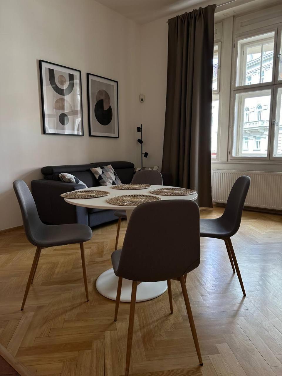 Exclusive Unique Apartments - Prague Central Exterior photo